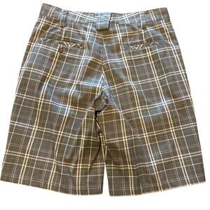 Under Armour Men’s Golf Casual Shorts Grey Green White Plaid Size 30